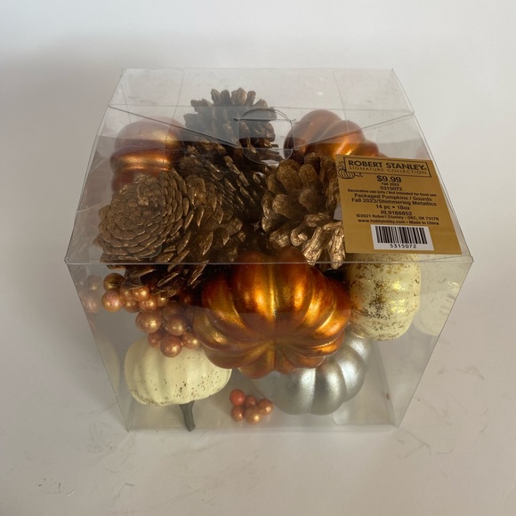 Robert Stanley Signature Collection Metallics Fall Pumpkin Set - Picture 1 of 6